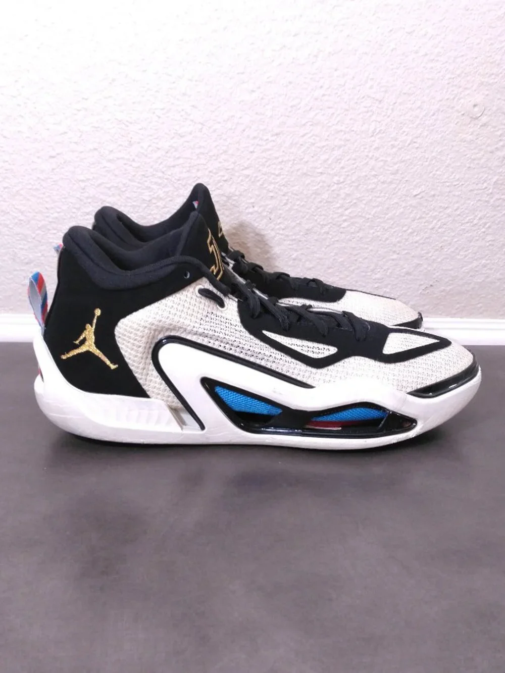 Jordan bold style